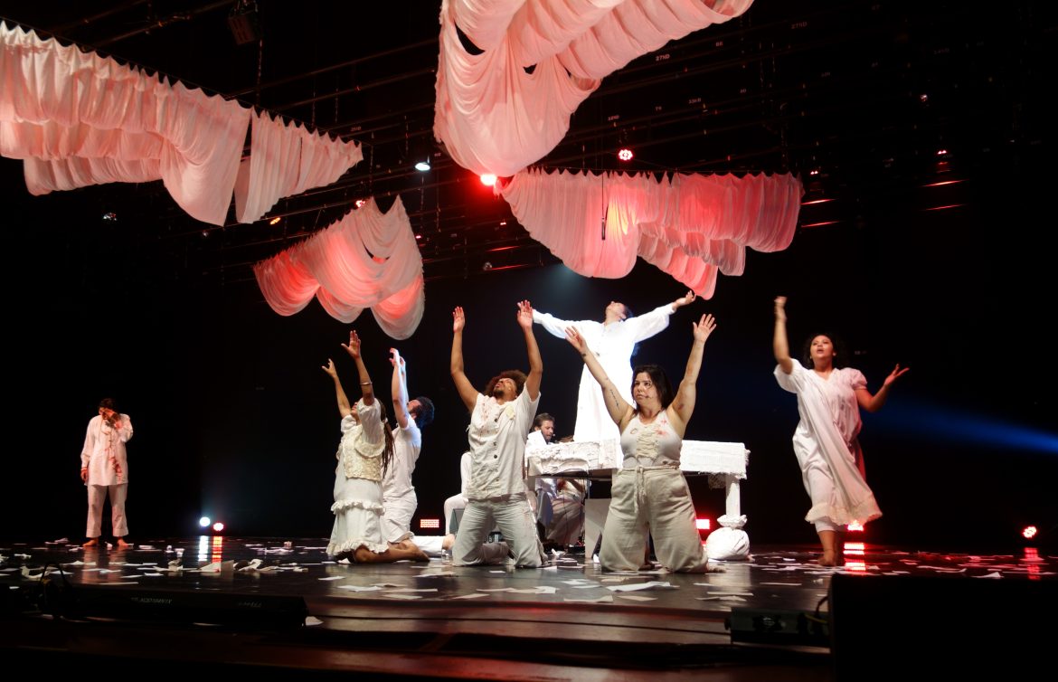 Irmãos Karamazov - foto: Wilton Montenegro