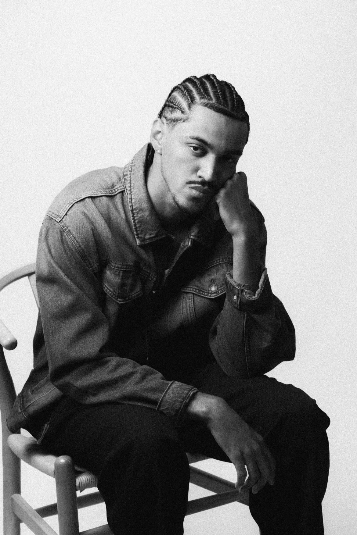 Ryan Fidelis - Noir - 2026 (4)