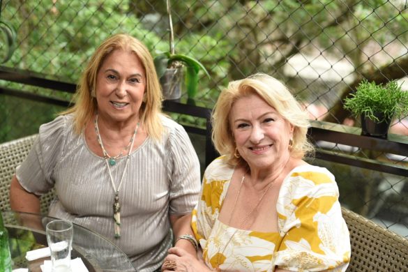 Teresa Macedo e Elizabeth Accioly