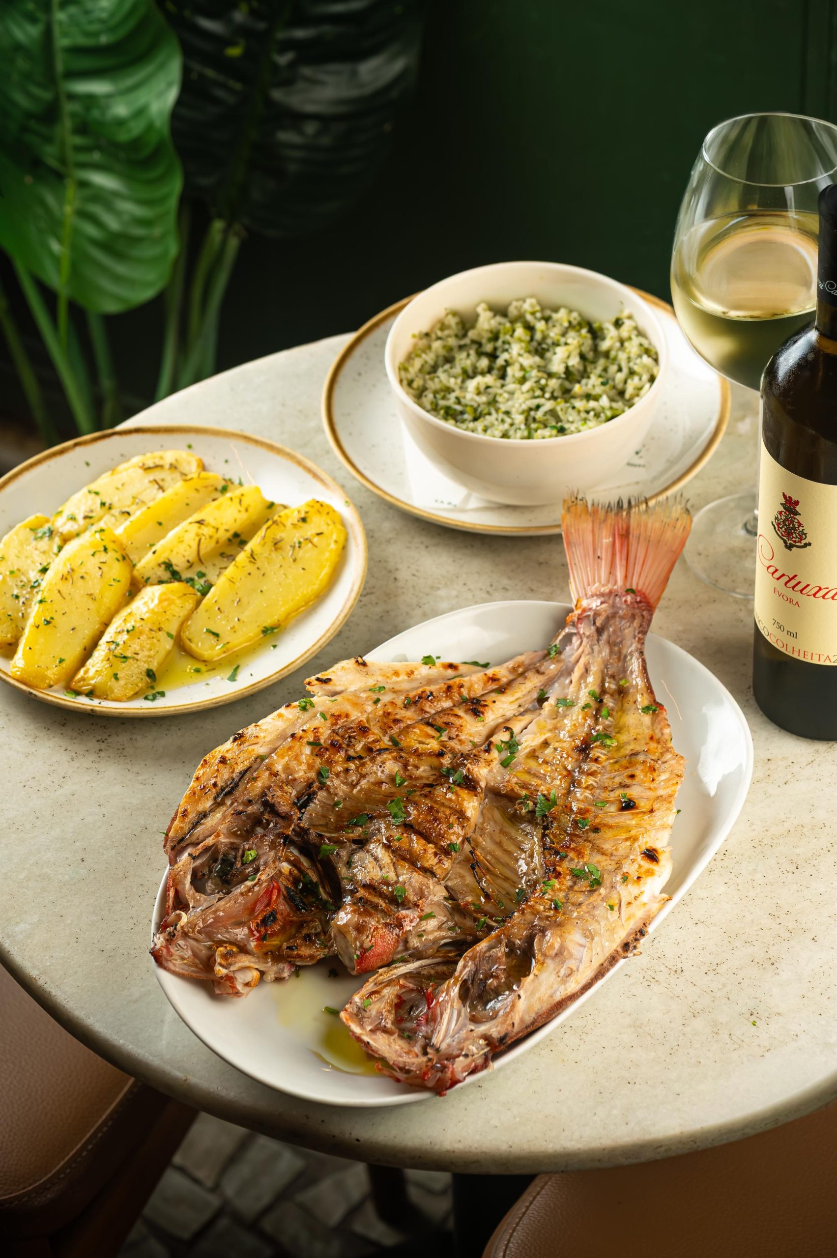 Tasca da Henriqueta - Peixe do Dia Espalmado - Foto: Tomás Vélez