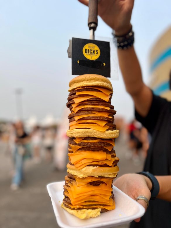 HAMBURGUER DE MAIS 20 CARNES - FOTO: ONDE COMER NO RIO