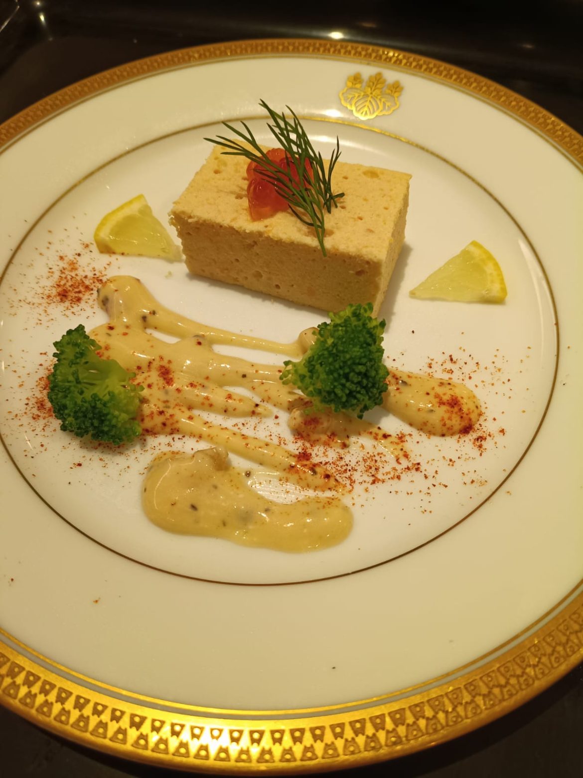 Um pouco da Alta gastronomia:terrine de salmão e tofu Um pouco da Alta gastronomia:terrine de salmão e tofu