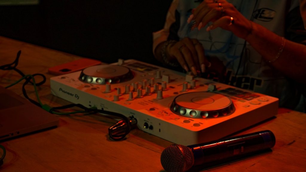 Música independente ocupa a Zona Leste em nova edição do NEØERA Festival 7