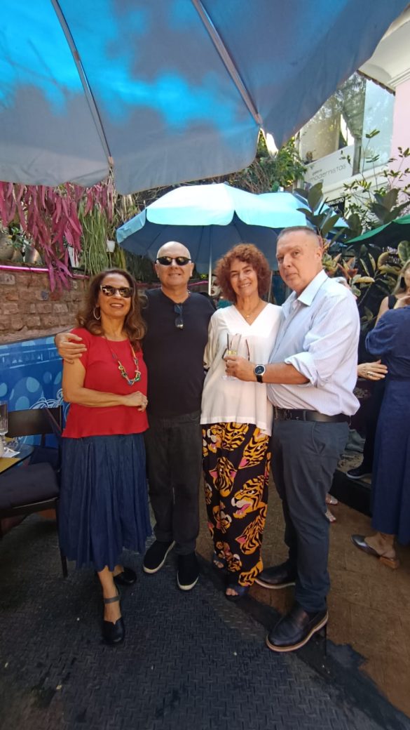 Lígia Teixeira ,Chico Vartulli ,Thelma Innecco e Bayard Boiteux Lígia Teixeira ,Chico Vartulli ,Thelma Innecco e Bayard Boiteux