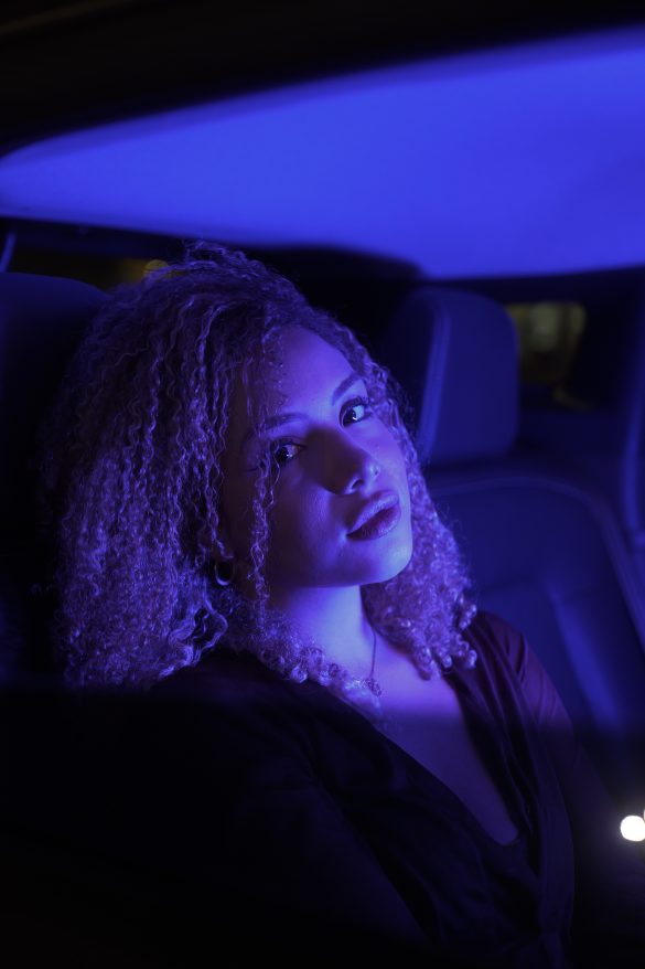 Malu transforma relacionamento sem destino em “Passageiro”, single que inaugura sua nova fase musical