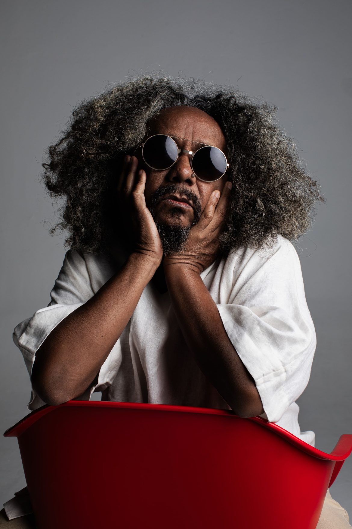 Chico César, Gilsons, Pretinho da Serrinha e Carlinhos 7 Cordas se encontram em show no Circo Voador