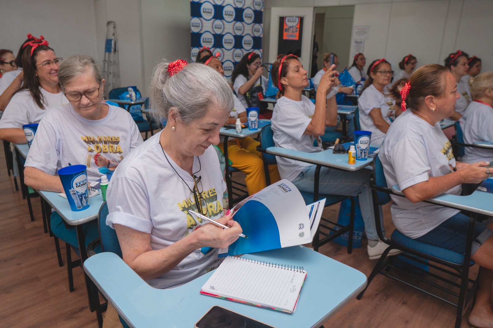 Mulheres à Obr