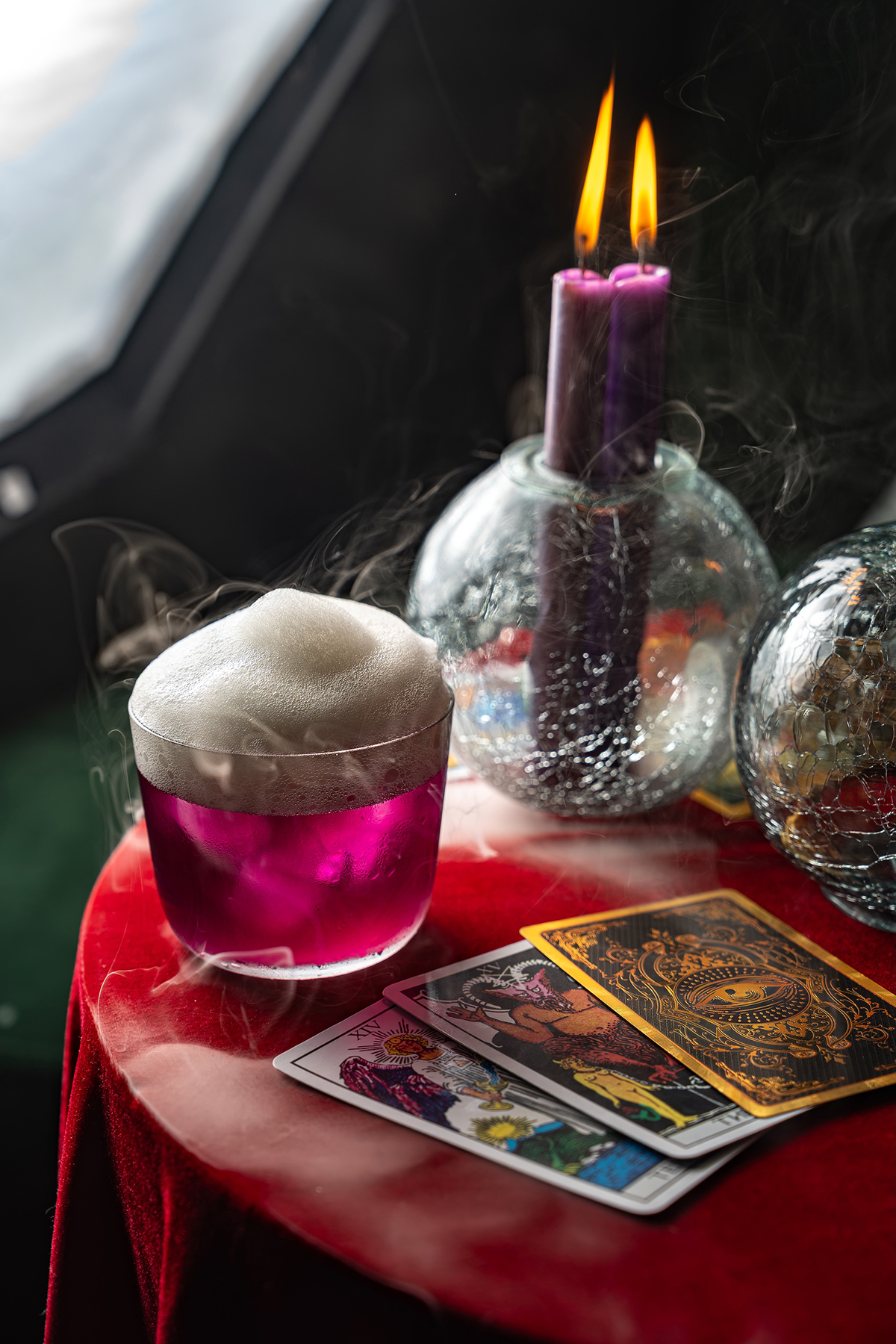 Halloween gastronômico: 5 endereços para celebrar a data de um jeito assustadoramente saboroso 9 Elena Horto - Drinks halloween - Foto: Bernardo Egito
