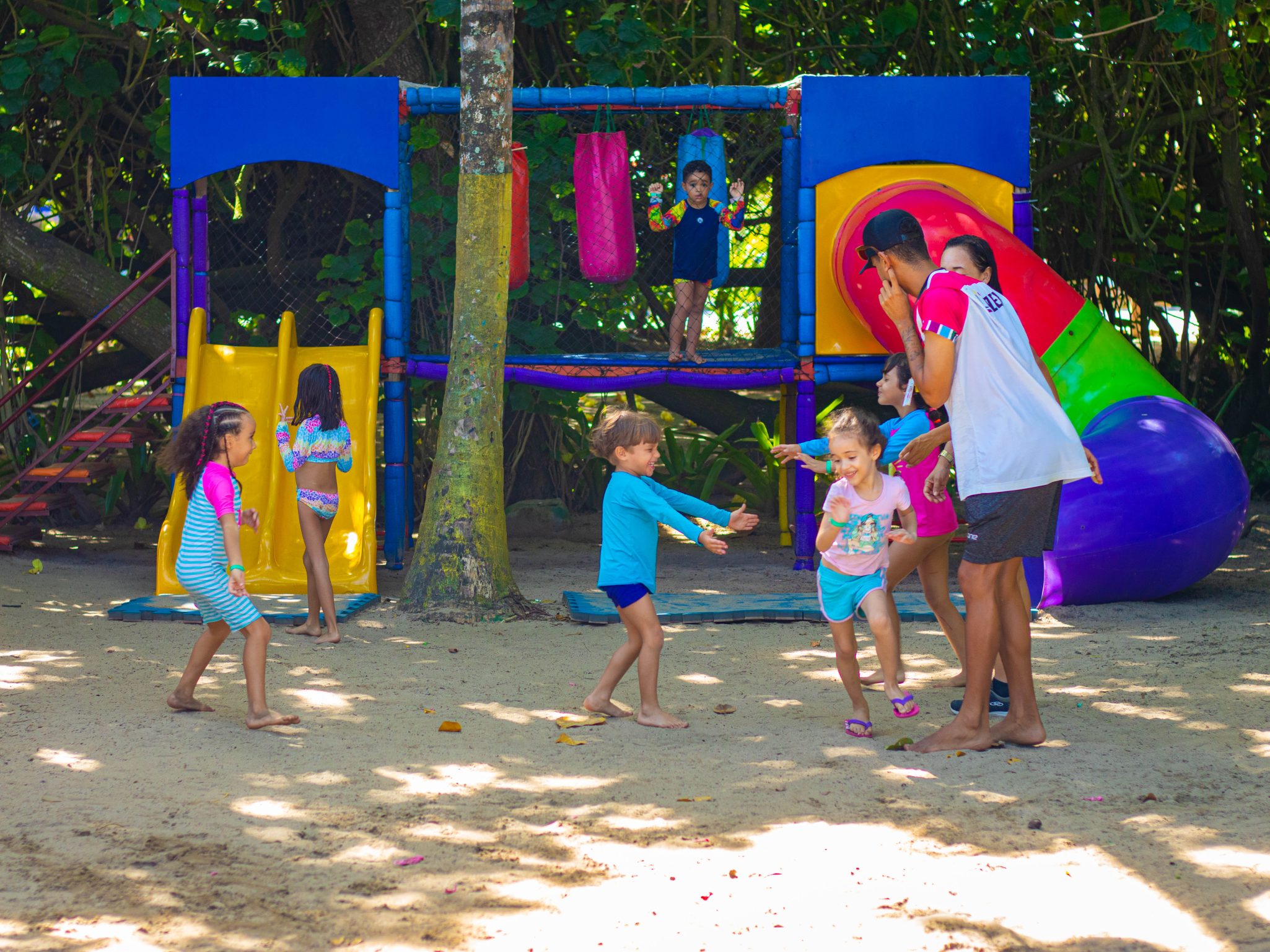 Show de mágica, gincana e teatro são destaques na programação do Arcobaleno Resort & Convention para o Dia da Criança 7 Resort Arcobaleno - Clube de Praia
